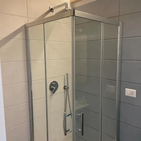Casa vacanze La Dimora Di Piccianello - Via Liguria 14 *